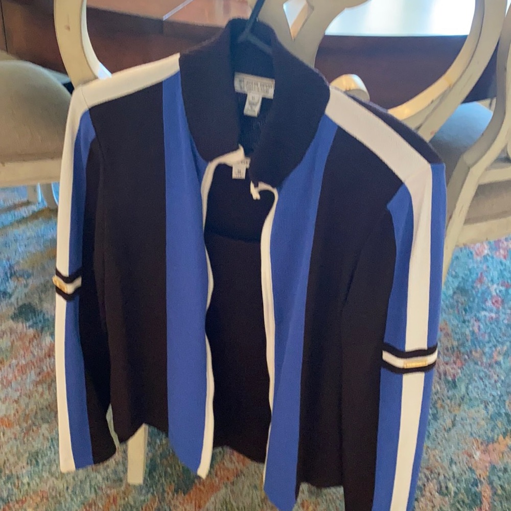 St John Sport sweater set